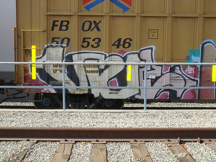 2799663904_19df3e14c7