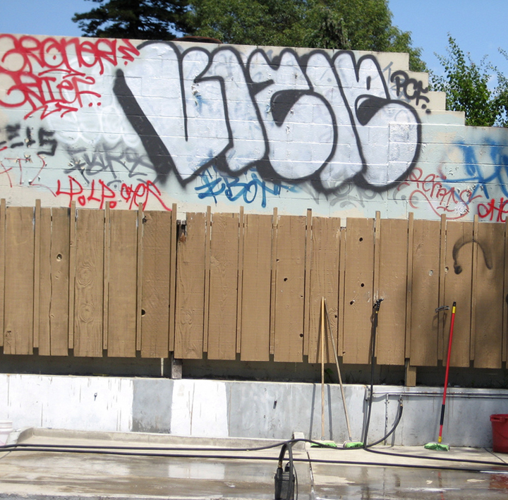 3695652307_8bf9176fca_b